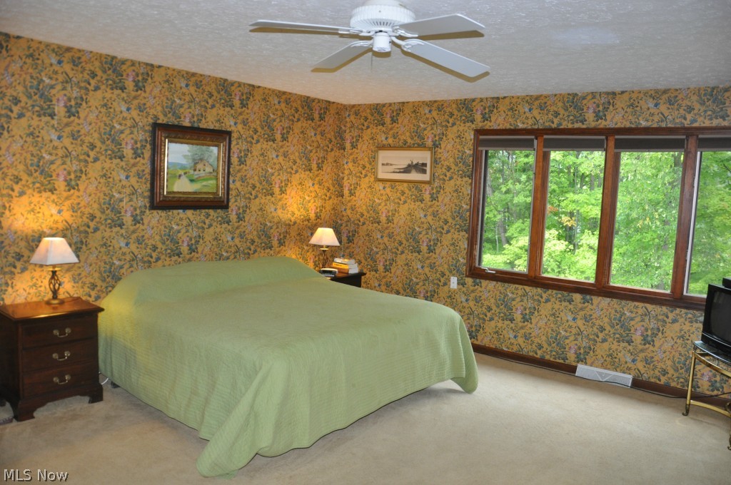 4185 Granger Road Akron, OH 44333 - Photo 22 of 25