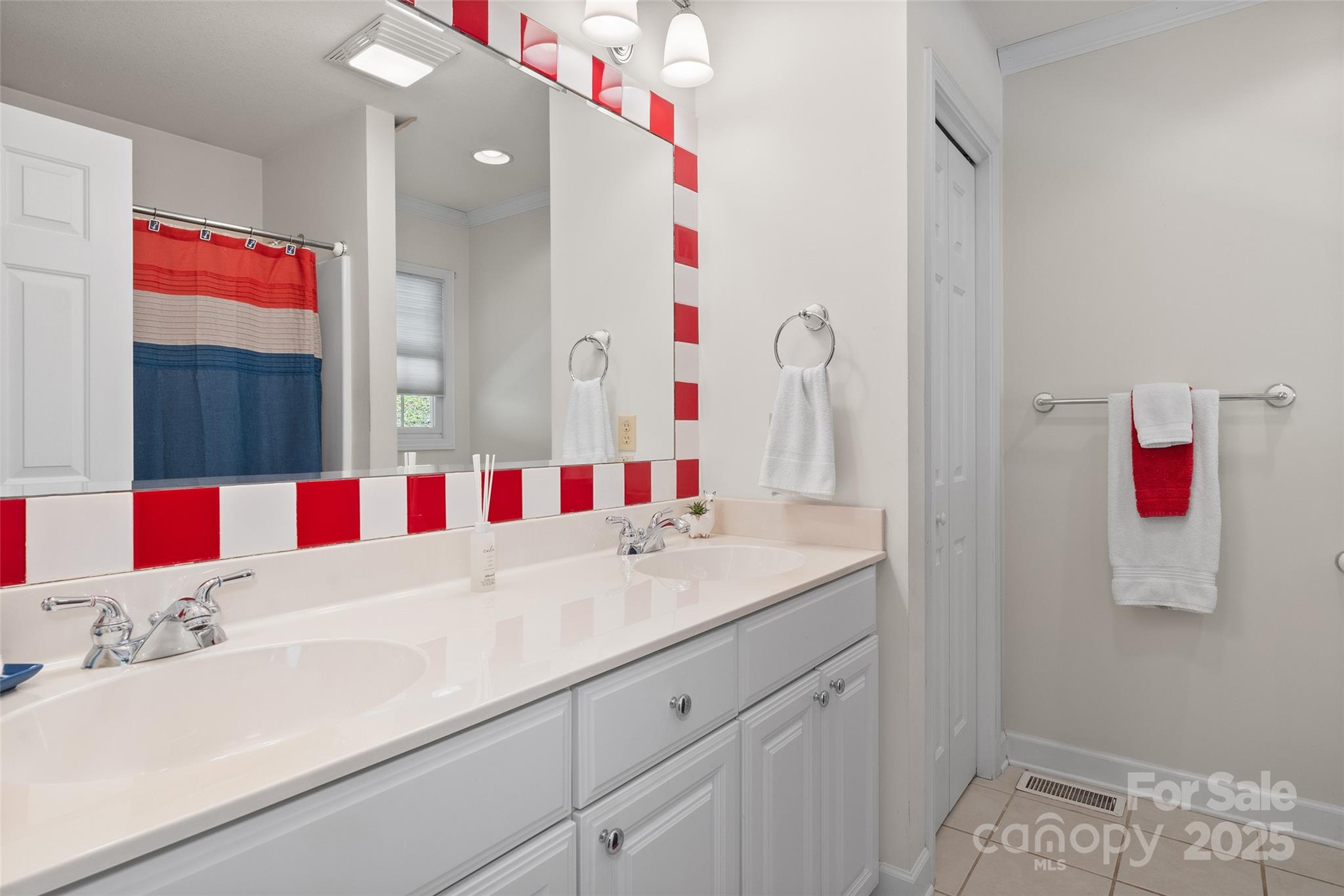 2375 Crymes Cove Road Waynesville, NC 28786 - Photo 26 of 37 Gallery Image 26