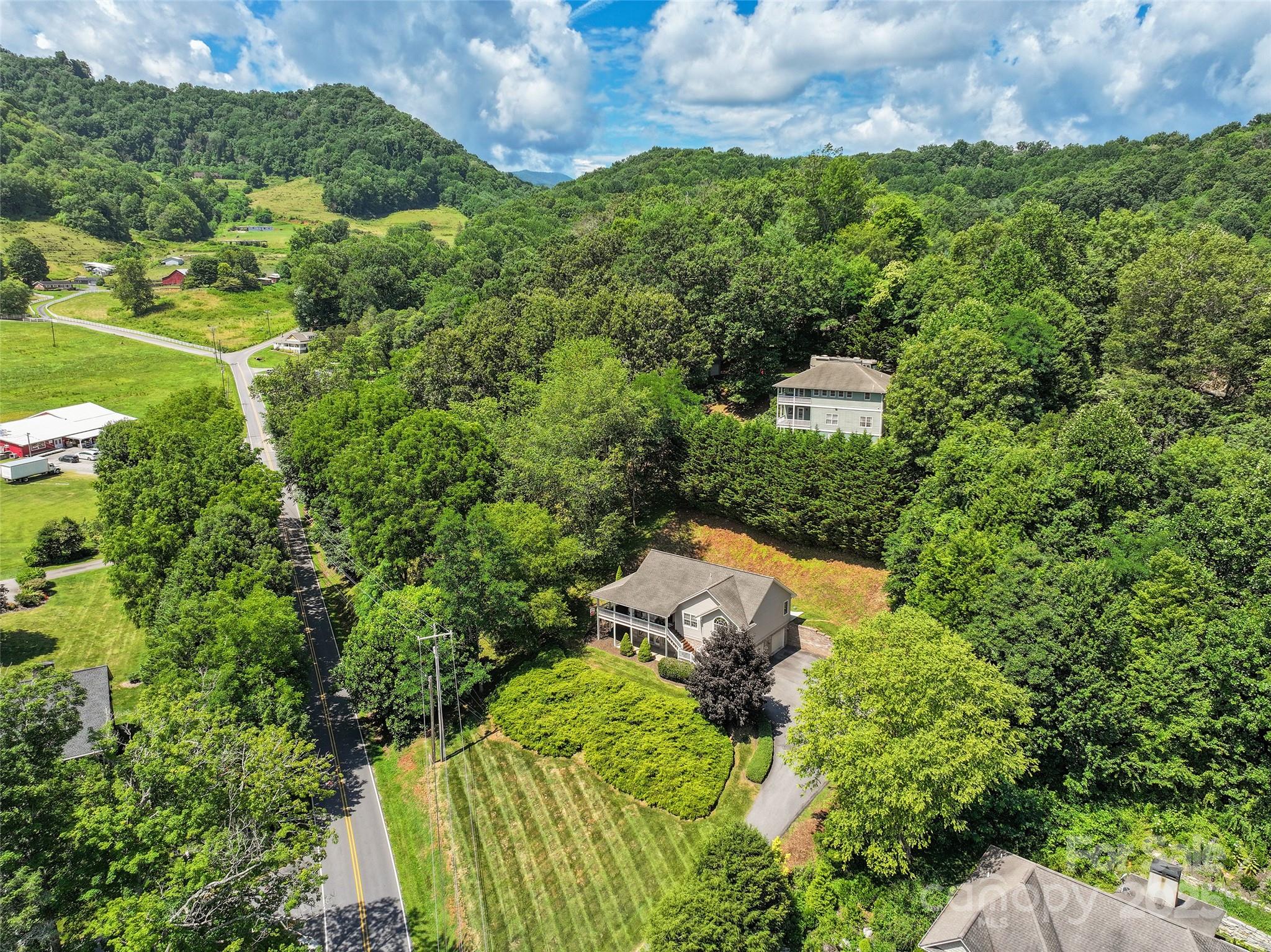 2375 Crymes Cove Road Waynesville, NC 28786 - Photo 36 of 37 Gallery Image 36