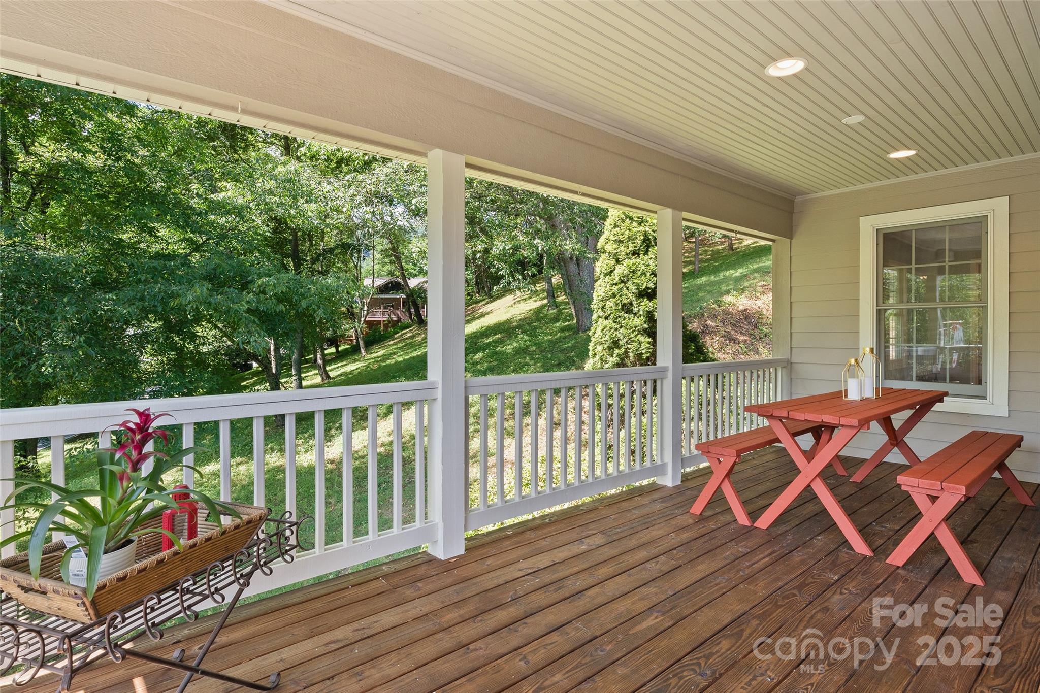 2375 Crymes Cove Road Waynesville, NC 28786 - Photo 5 of 37 Gallery Image 5