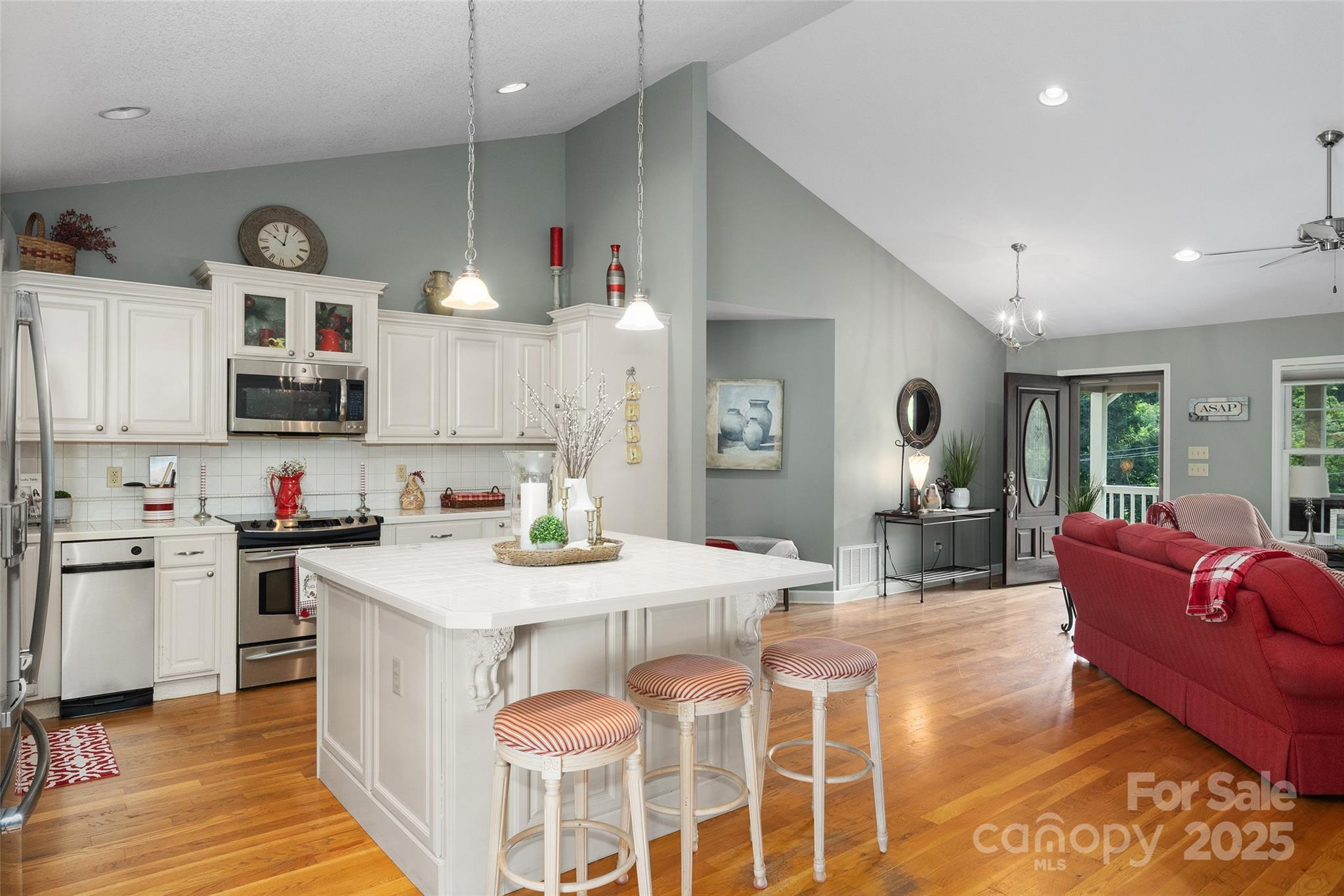 2375 Crymes Cove Road Waynesville, NC 28786 - Photo 10 of 37 Gallery Image 10