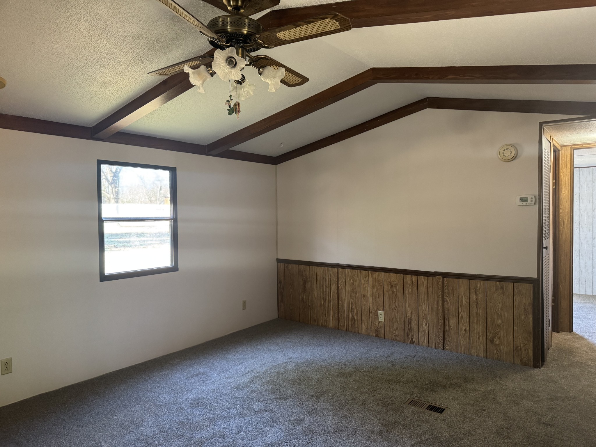250 Breeze Inn Road Castalian Springs, TN 37031 - Photo 11 of 40 Gallery Image 11