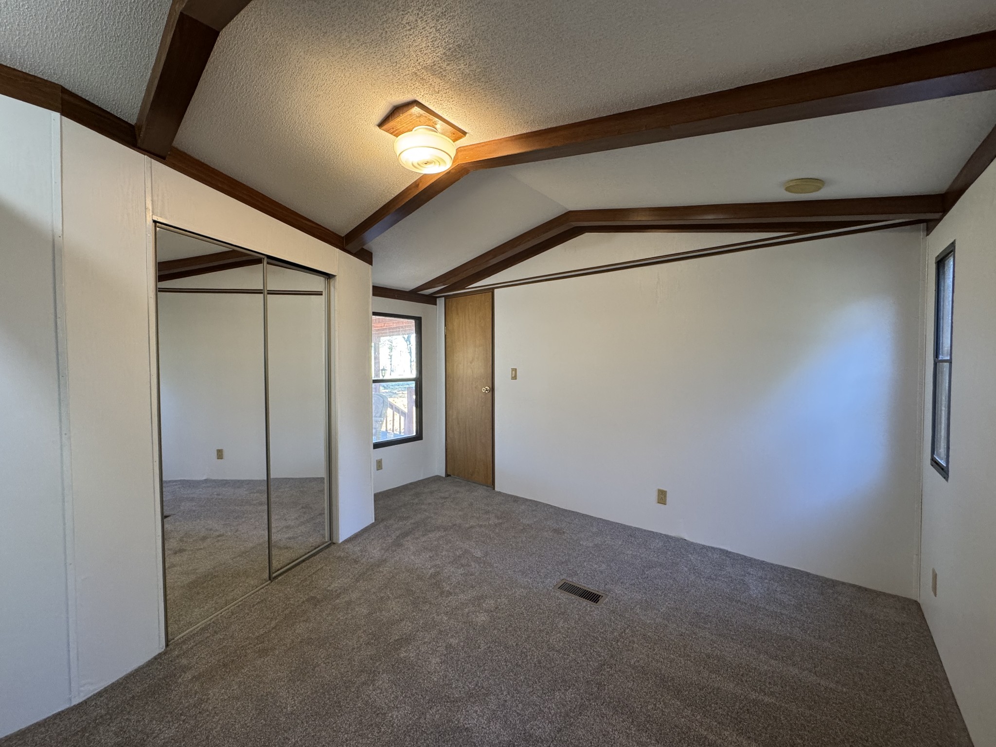 250 Breeze Inn Road Castalian Springs, TN 37031 - Photo 23 of 40 Gallery Image 23