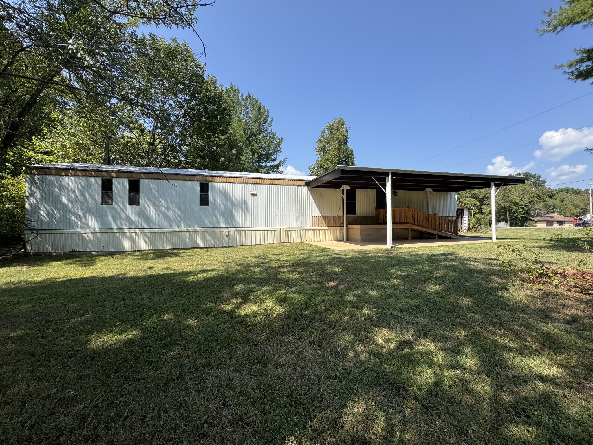 250 Breeze Inn Road Castalian Springs, TN 37031 - Photo 3 of 40 Gallery Image 3