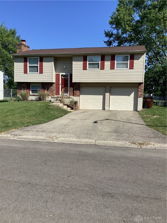 150 Lexington Farm Road Englewood, OH 45322 - Photo 1 of 45 Gallery Image 1