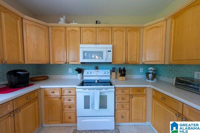 421 Old Cahaba Way Helena, AL 35080 - Photo 14 of 42