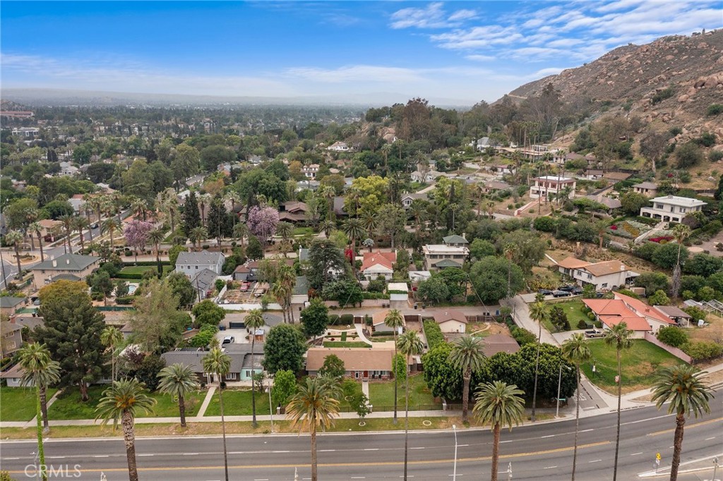 4574 Mission Inn Avenue Riverside, CA 92501 - Photo 35 of 39