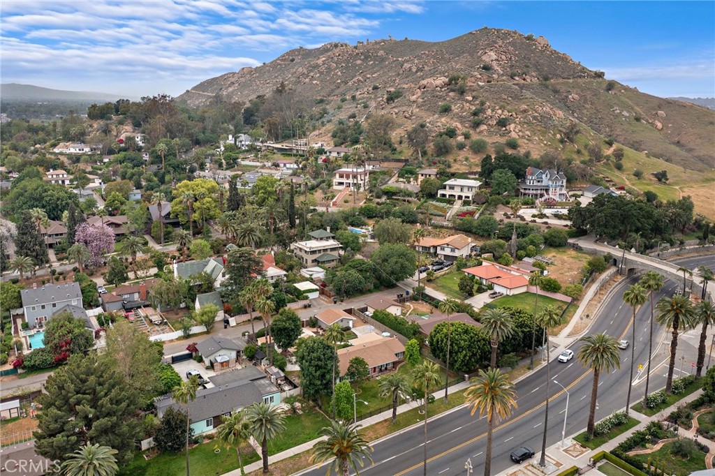 4574 Mission Inn Avenue Riverside, CA 92501 - Photo 36 of 39