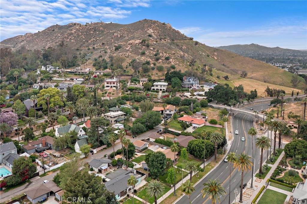 4574 Mission Inn Avenue Riverside, CA 92501 - Photo 37 of 39