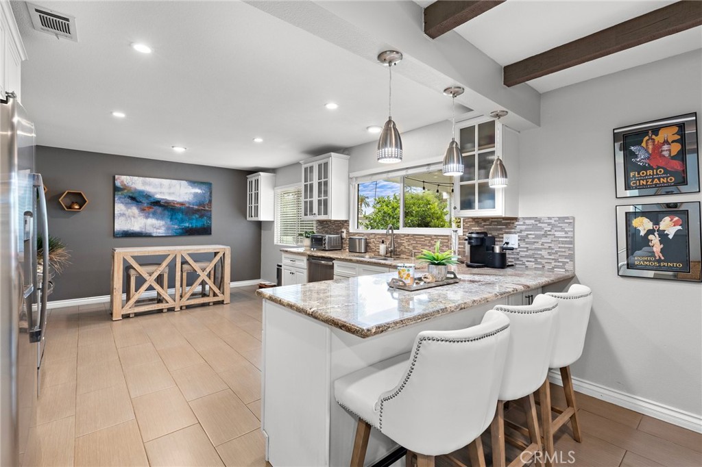 4574 Mission Inn Avenue Riverside, CA 92501 - Photo 7 of 39