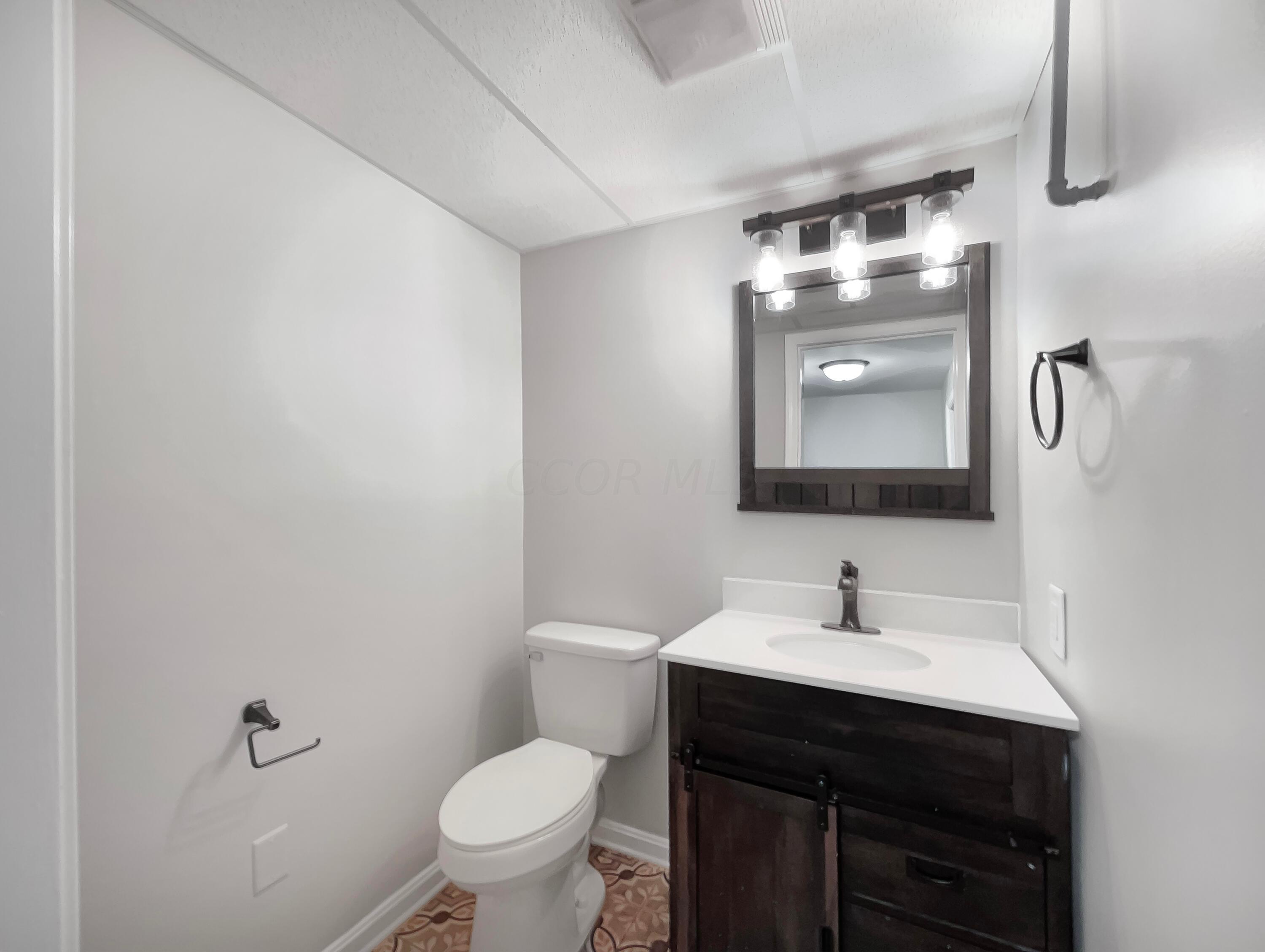 3357 Hines Road Columbus, OH 43230 - Photo 18 of 23 listing_15