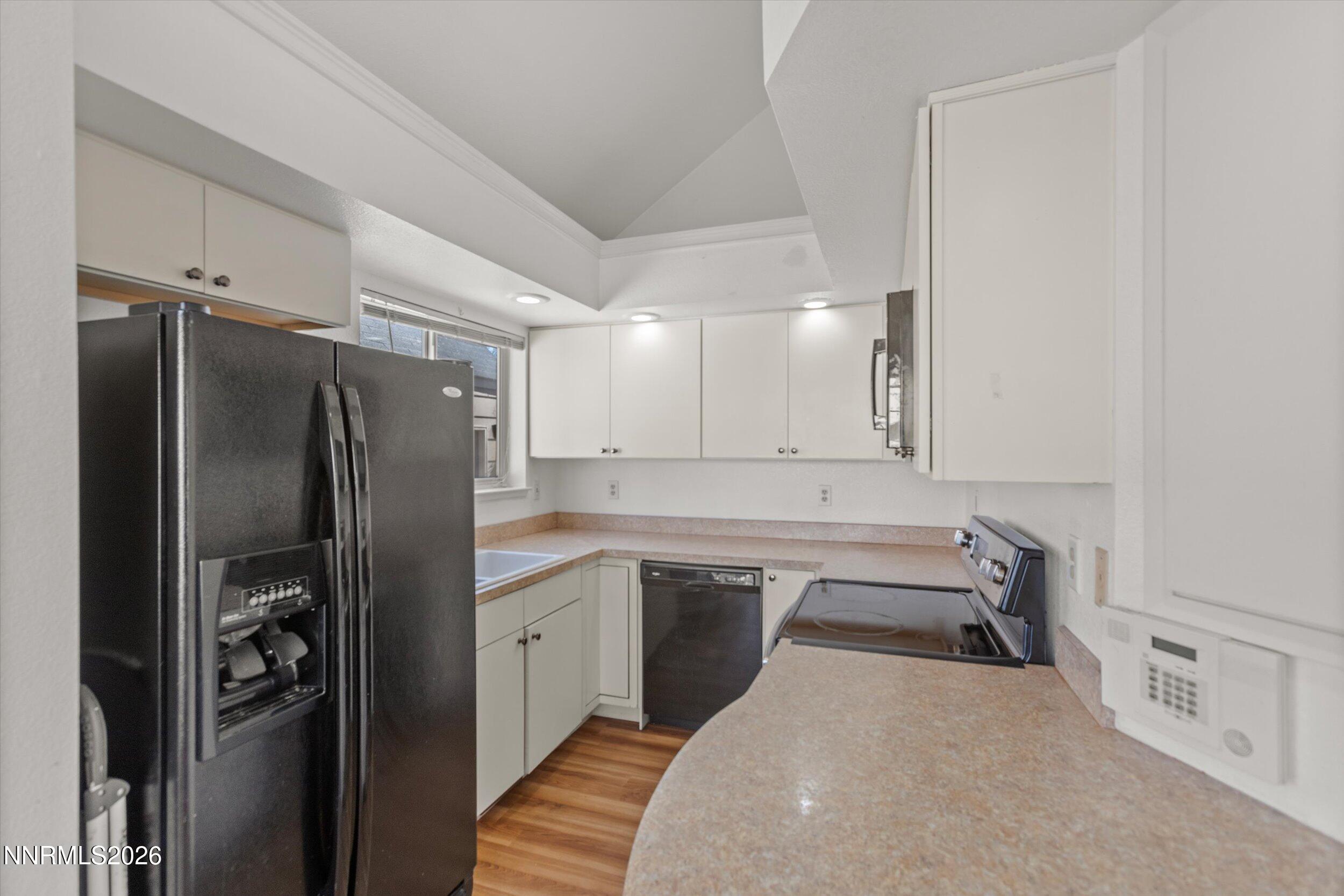 2575 Garfield Drive Sparks, NV 89431 - Photo 11 of 25 07-0Y7A0139