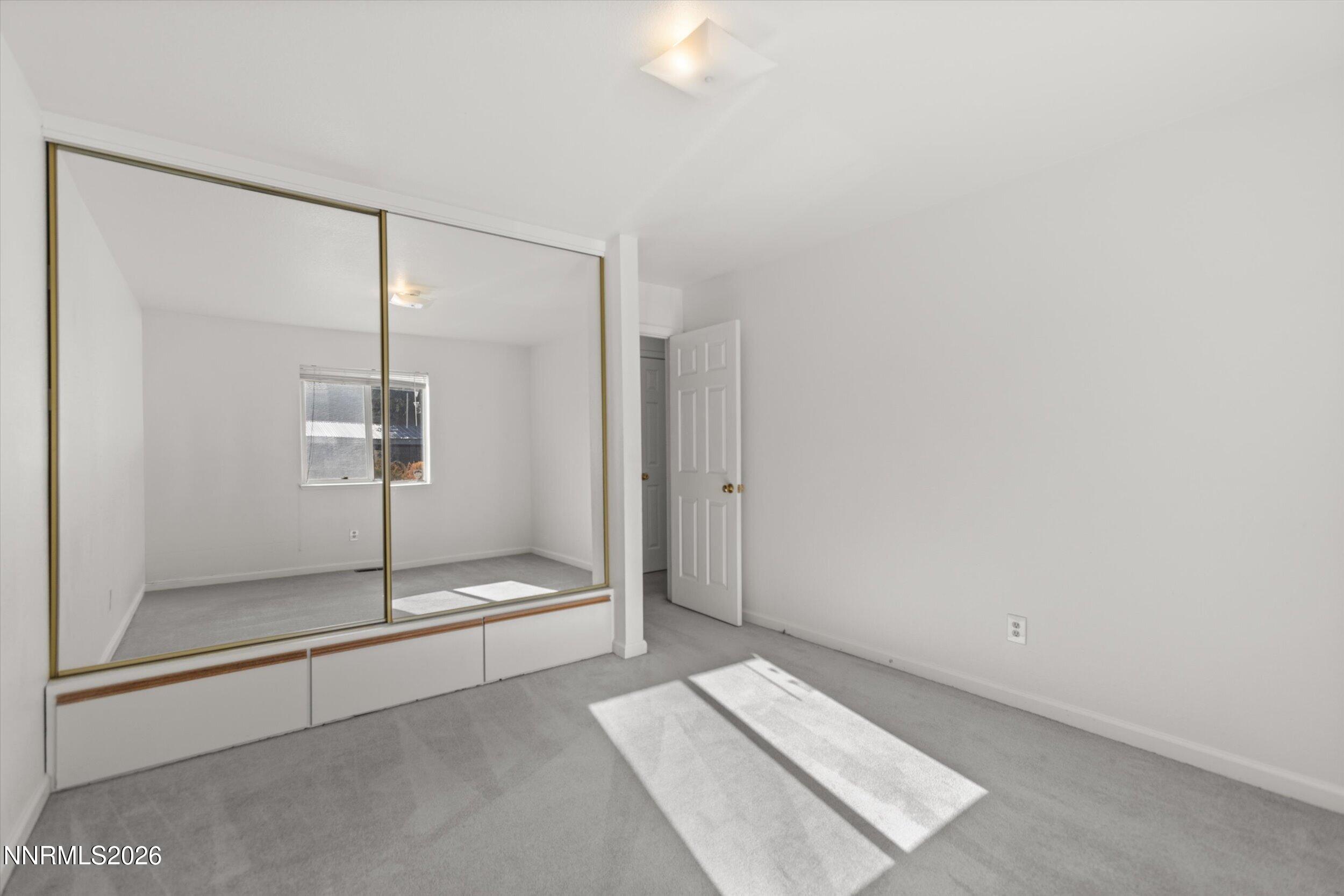 2575 Garfield Drive Sparks, NV 89431 - Photo 14 of 25 11-0Y7A0151