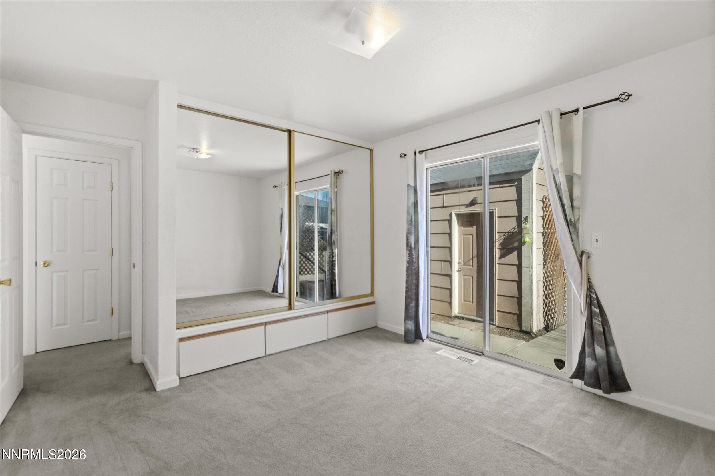 2575 Garfield Drive Sparks, NV 89431 - Photo 17 of 25 14-0Y7A0160