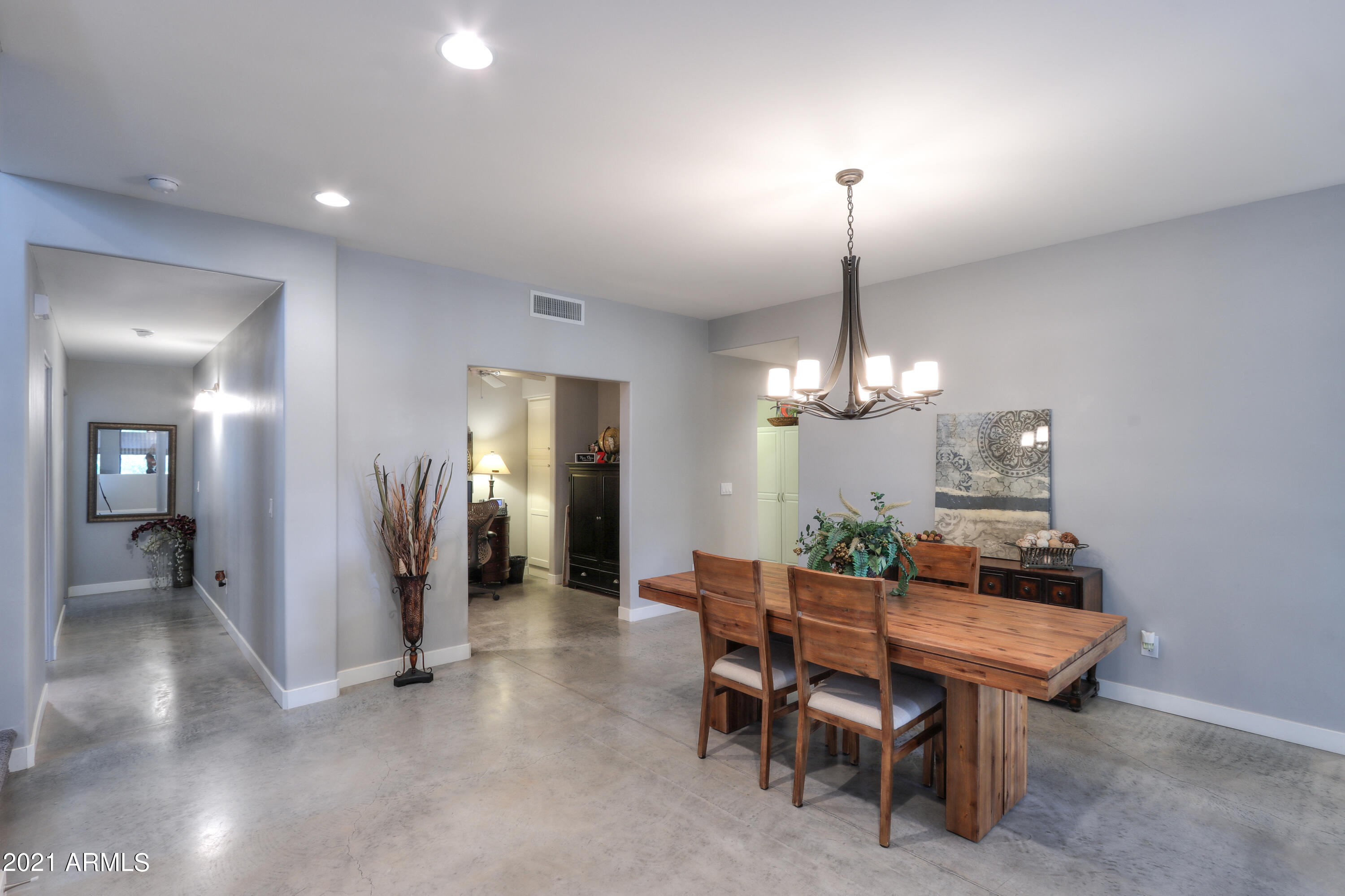 943 East Kortsen Road, Unit 10 Casa Grande, AZ 85122 - Photo 12 of 50 08