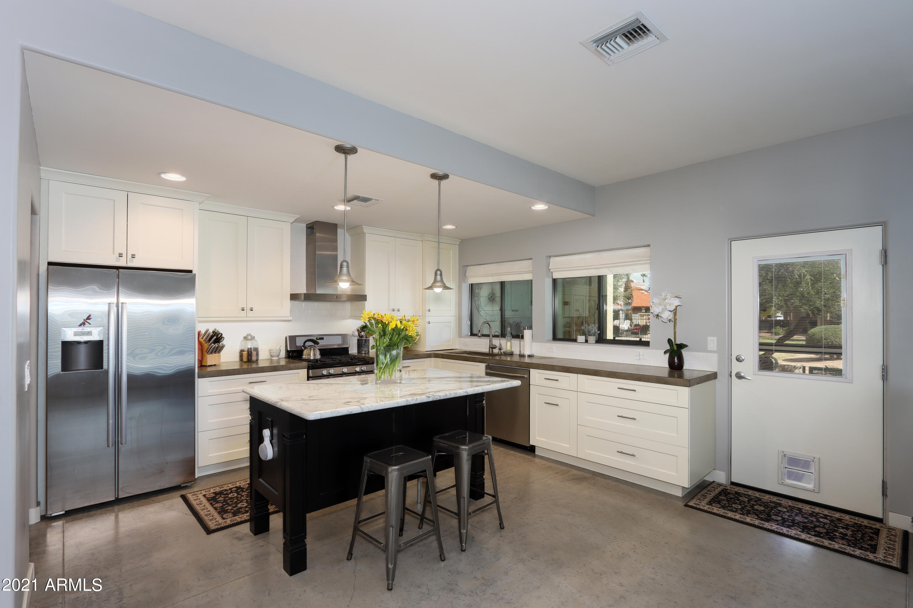 943 East Kortsen Road, Unit 10 Casa Grande, AZ 85122 - Photo 15 of 50 12