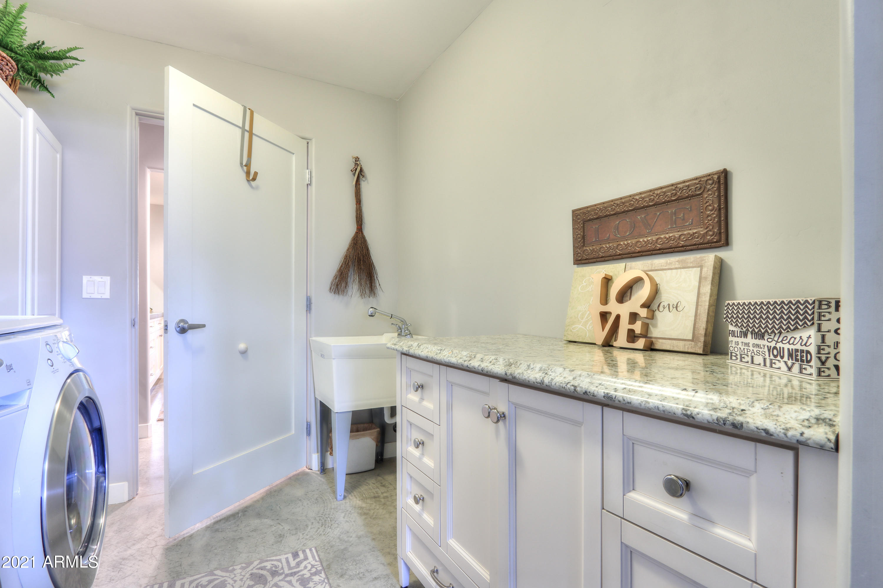 943 East Kortsen Road, Unit 10 Casa Grande, AZ 85122 - Photo 27 of 50 25