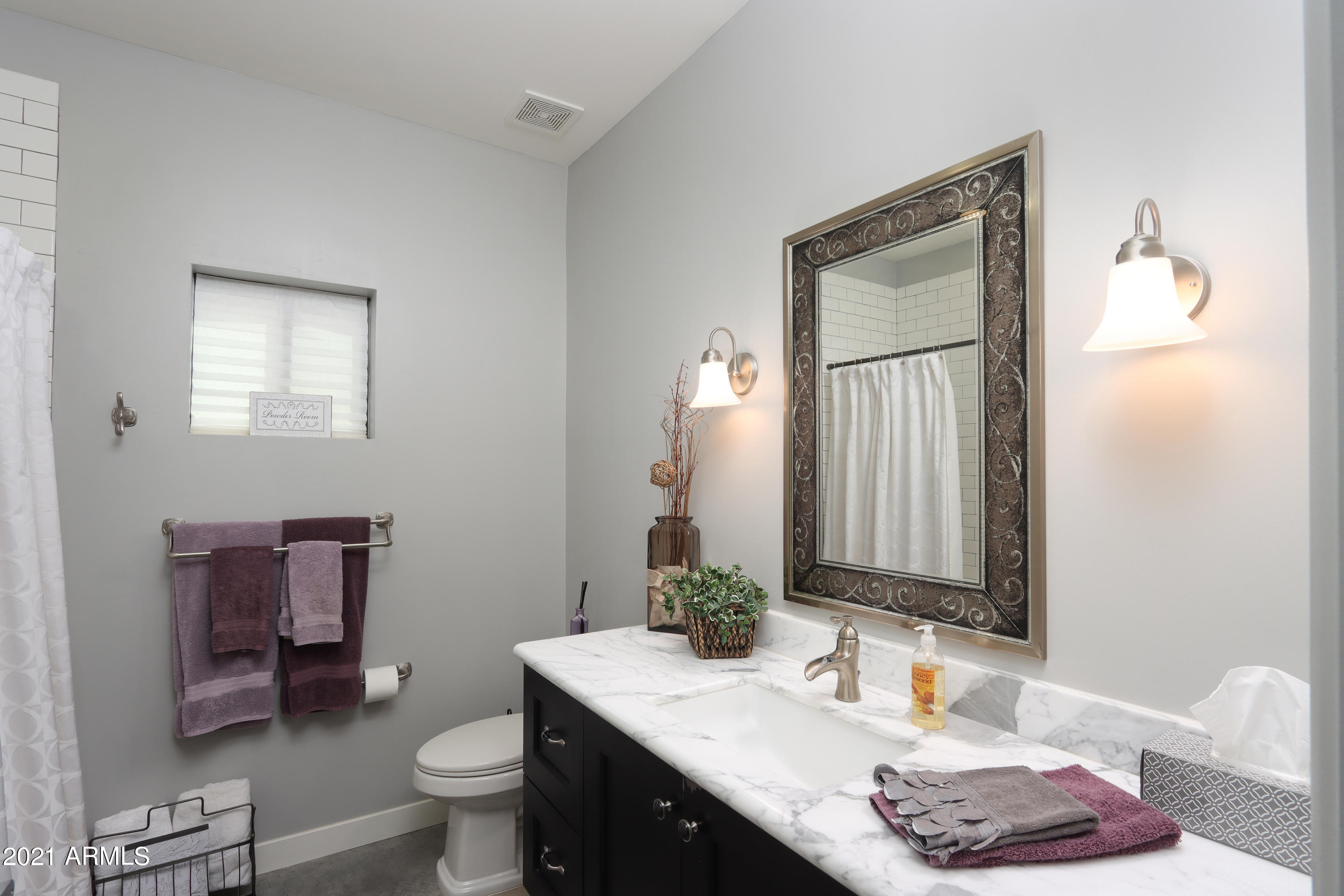 943 East Kortsen Road, Unit 10 Casa Grande, AZ 85122 - Photo 29 of 50 Downstairs bath