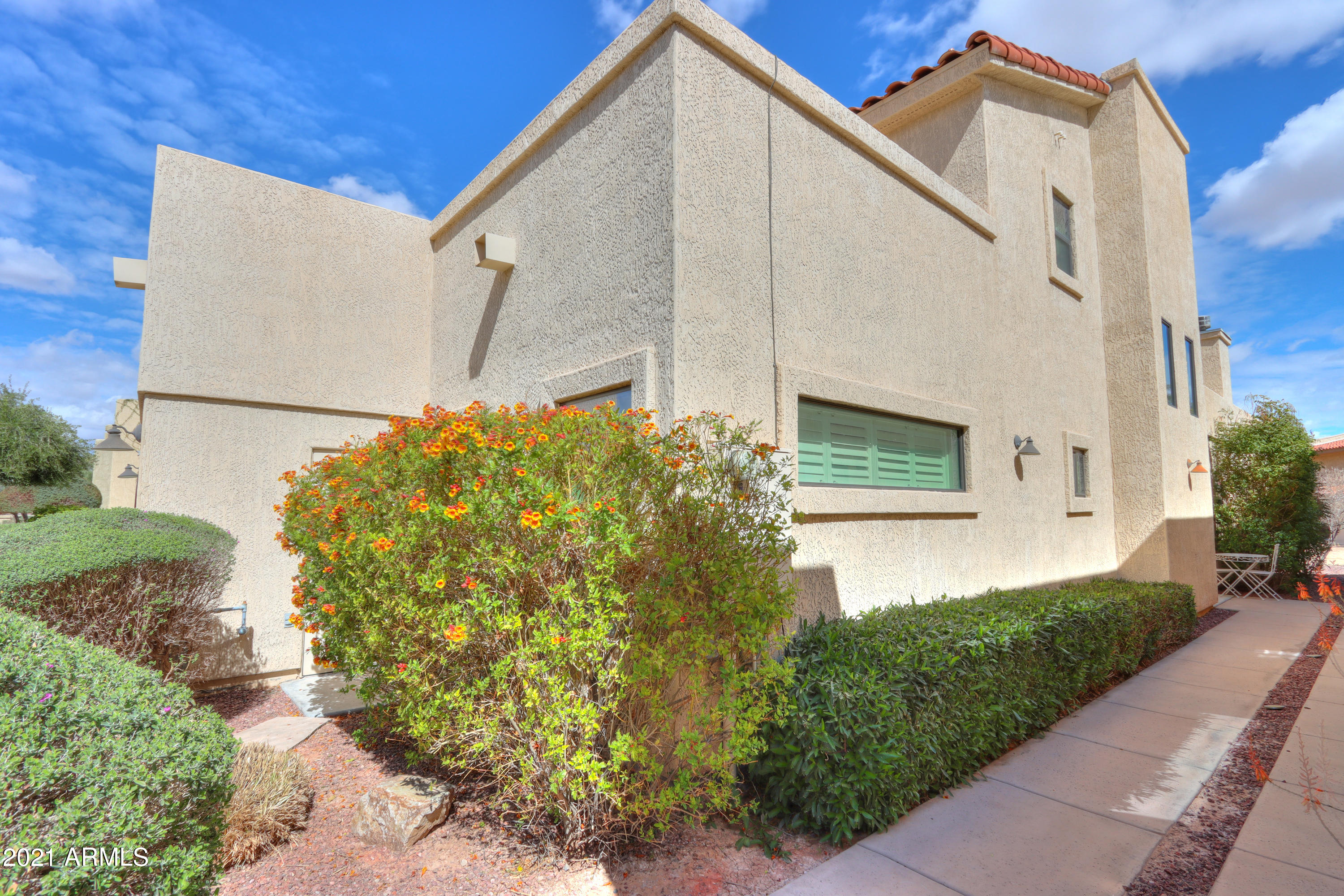 943 East Kortsen Road, Unit 10 Casa Grande, AZ 85122 - Photo 7 of 50 03