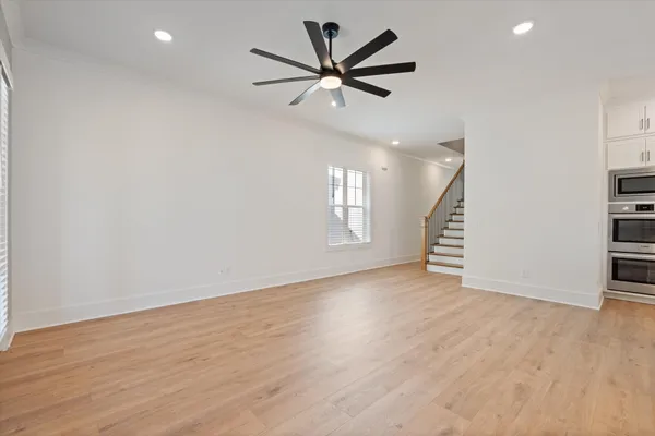 $3,975 | 329 Old Shackle Island Road, Hendersonville, TN 37075