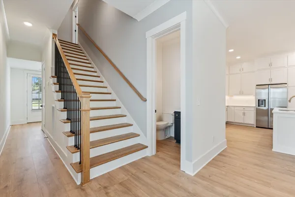 $3,975 | 329 Old Shackle Island Road, Hendersonville, TN 37075