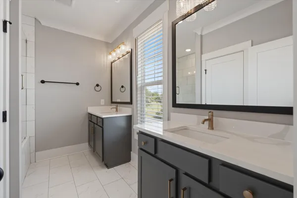 $3,975 | 329 Old Shackle Island Road, Hendersonville, TN 37075