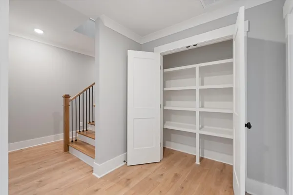 $3,975 | 329 Old Shackle Island Road, Hendersonville, TN 37075