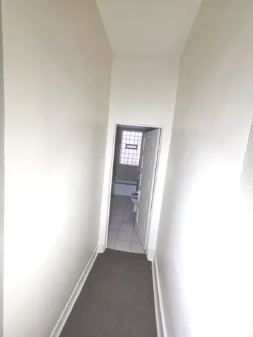 $1,300 | 6529 South Kimbark Avenue, Unit 3R, Chicago, IL 60637