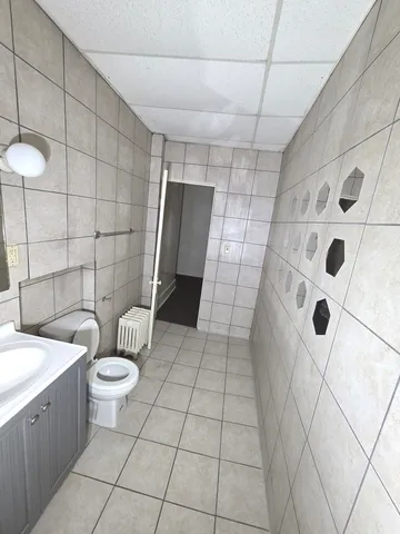 $1,300 | 6529 South Kimbark Avenue, Unit 3R, Chicago, IL 60637