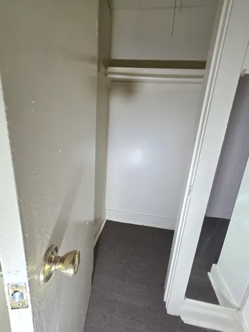 $1,300 | 6529 South Kimbark Avenue, Unit 3R, Chicago, IL 60637