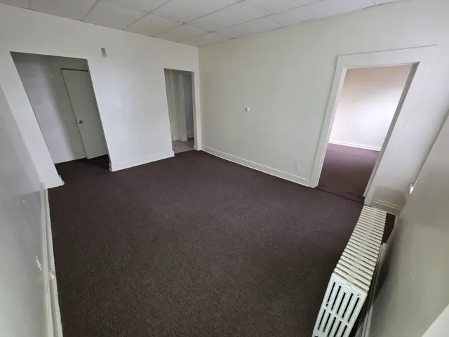 $1,300 | 6529 South Kimbark Avenue, Unit 3R, Chicago, IL 60637