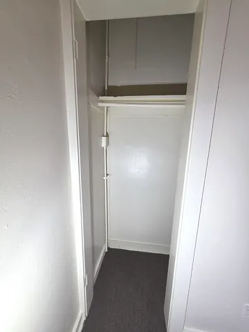 $1,300 | 6529 South Kimbark Avenue, Unit 3R, Chicago, IL 60637