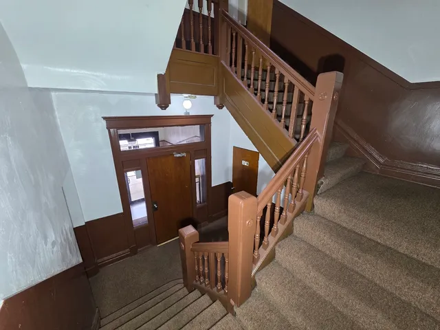 $1,300 | 6529 South Kimbark Avenue, Unit 3R, Chicago, IL 60637