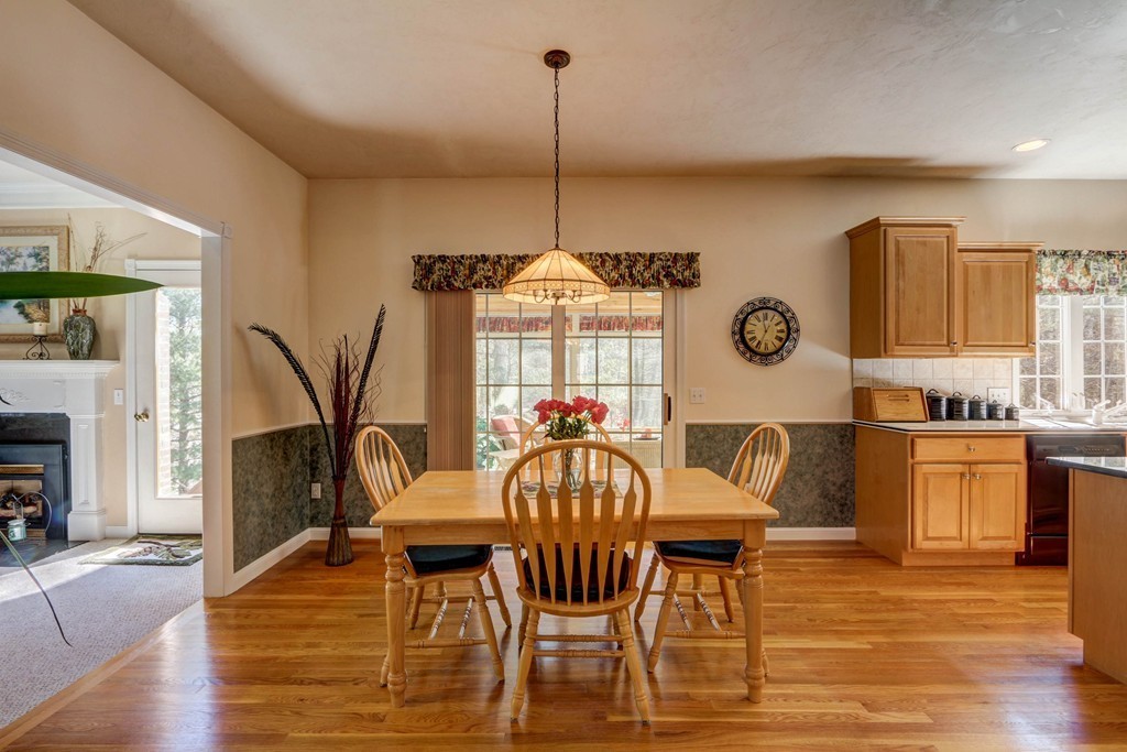 27 Broken Tree Road Medway, MA 02053 - Photo 7 of 30 Gallery Image 7