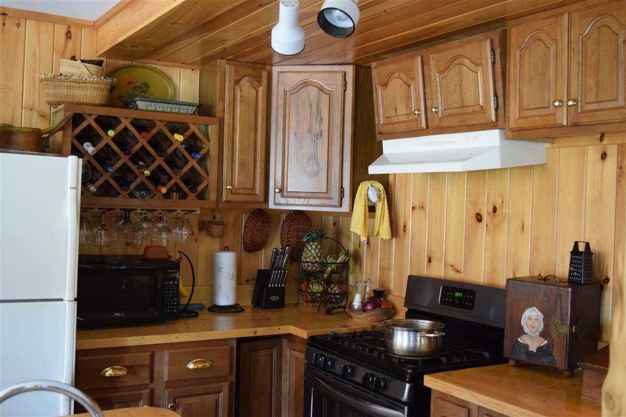 209 Parker Road Carroll, NH 03598 - Photo 8 of 22