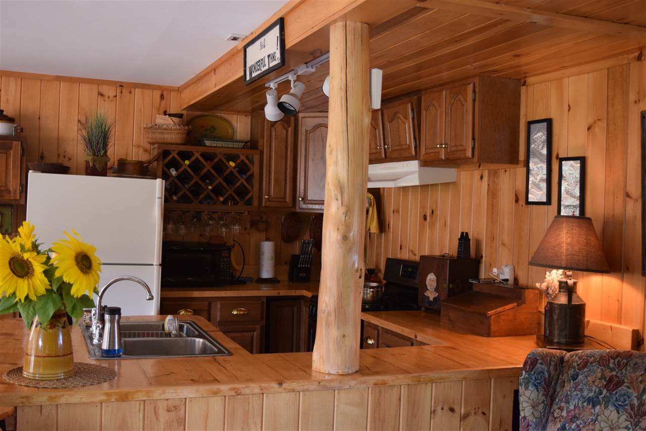 209 Parker Road Carroll, NH 03598 - Photo 9 of 22