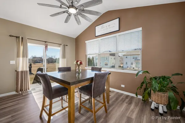 $565,000 | 748 Cashmere Lane, Elgin, IL 60124