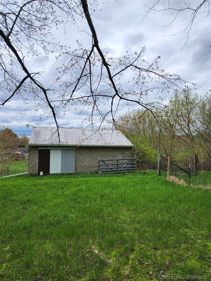 8396 Clinton Road Jackson, MI 49201 - Photo 23 of 33 Gallery Image 23
