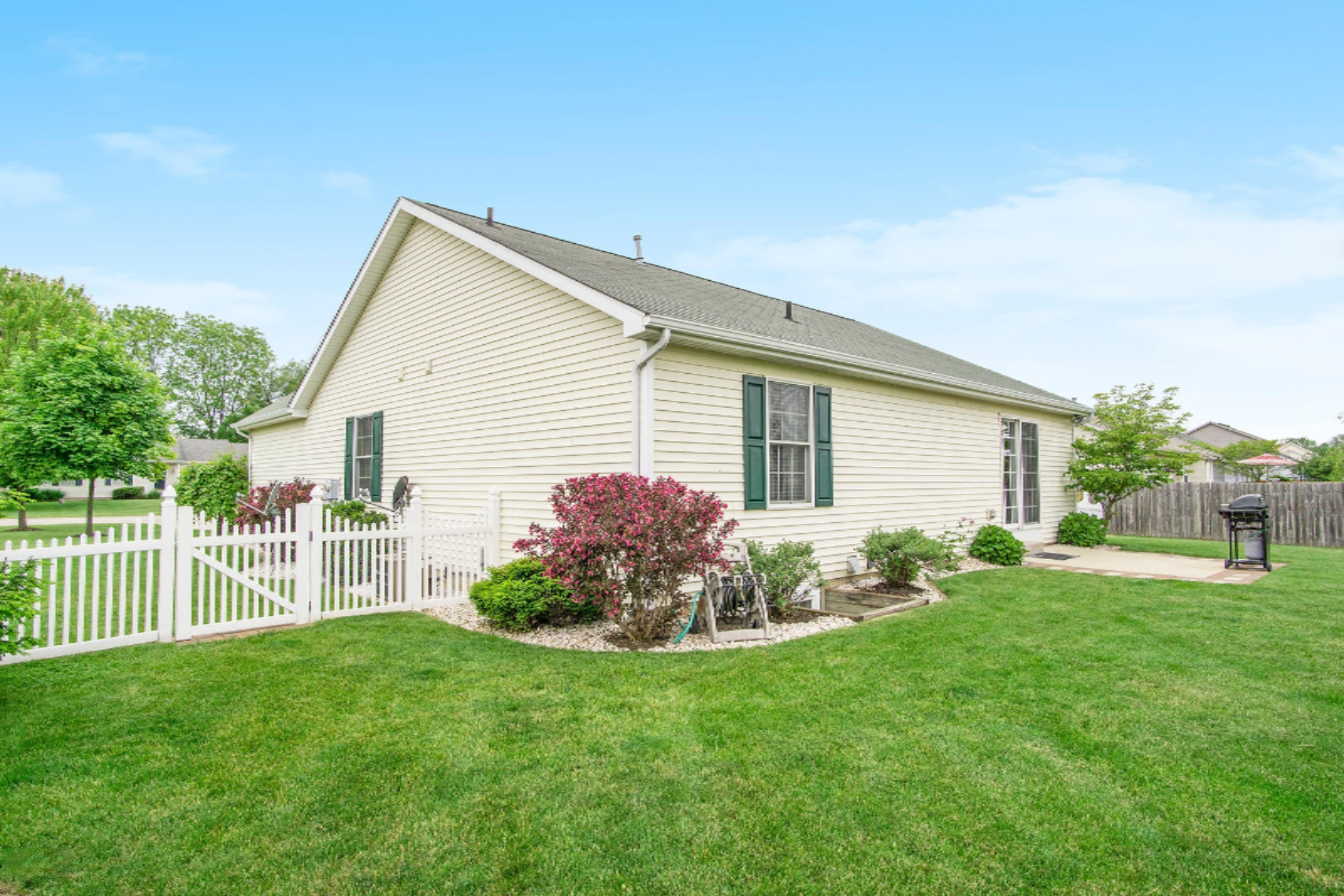 2429 Jody Rae Street Niles, MI 49120 - Photo 27 of 29 DSC00053