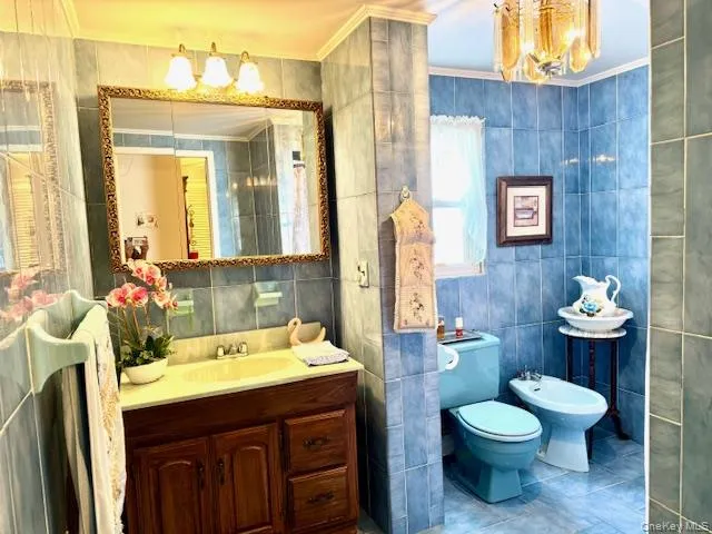 $749,000 | 344 Rose Street, Massapequa Park, NY 11762