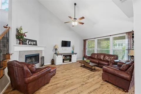$395,000 | 1121 Linden Drive, Burleson, TX 76028
