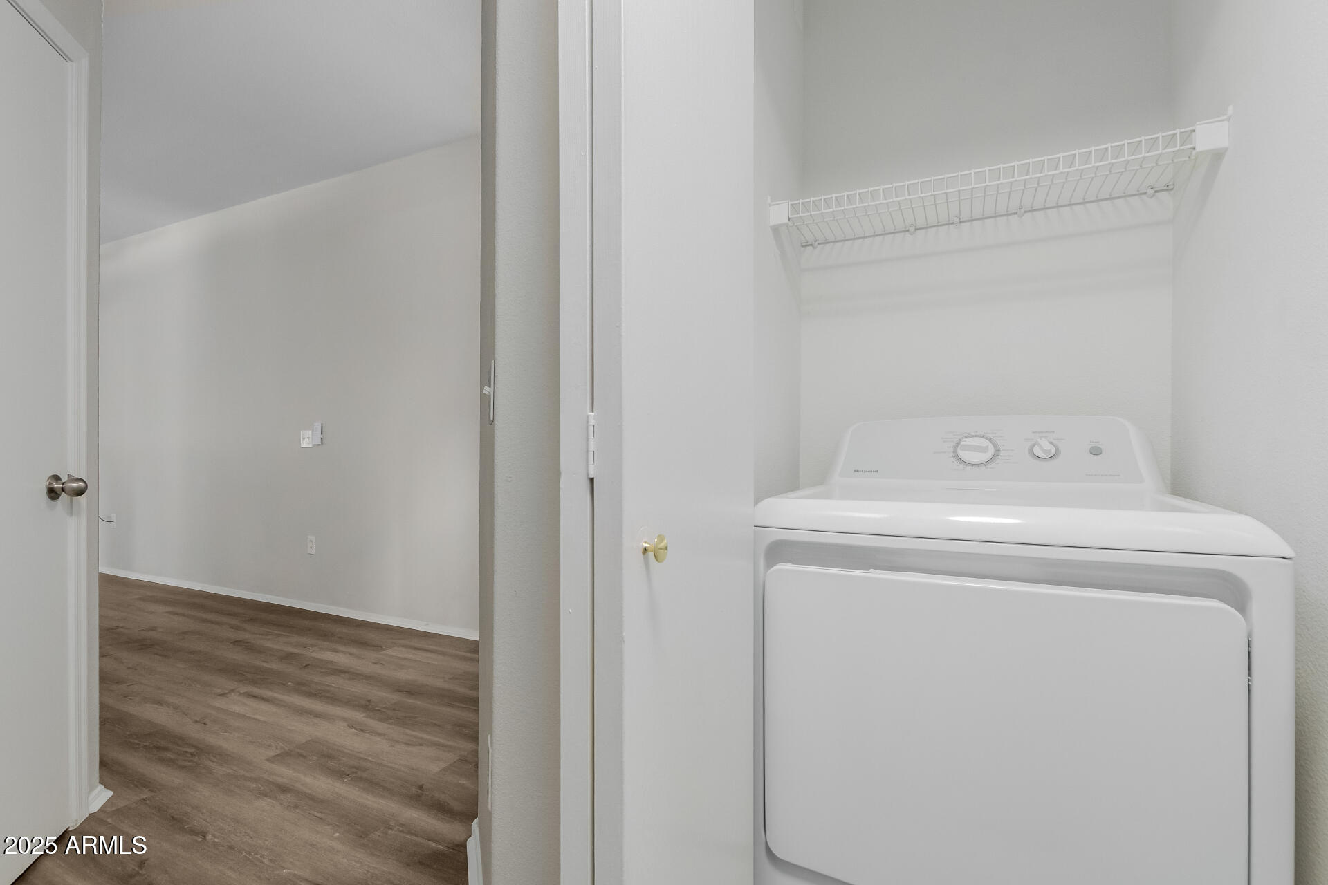 4644 North 22nd Street, Unit 1161 Phoenix, AZ 85016 - Photo 19 of 25 a utility room with dryer and washer