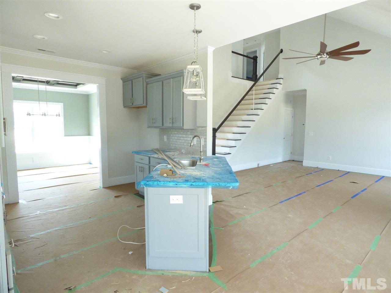 68 Jeans Way Benson, NC 27504 - Photo 10 of 28