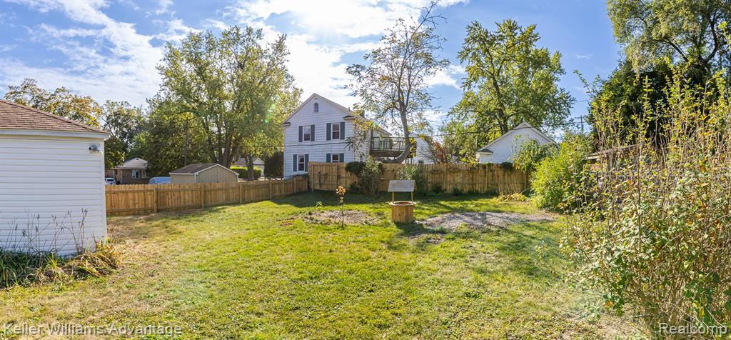 871 Menominee Road Pontiac, MI 48341 - Photo 48 of 50 Gallery Image 48