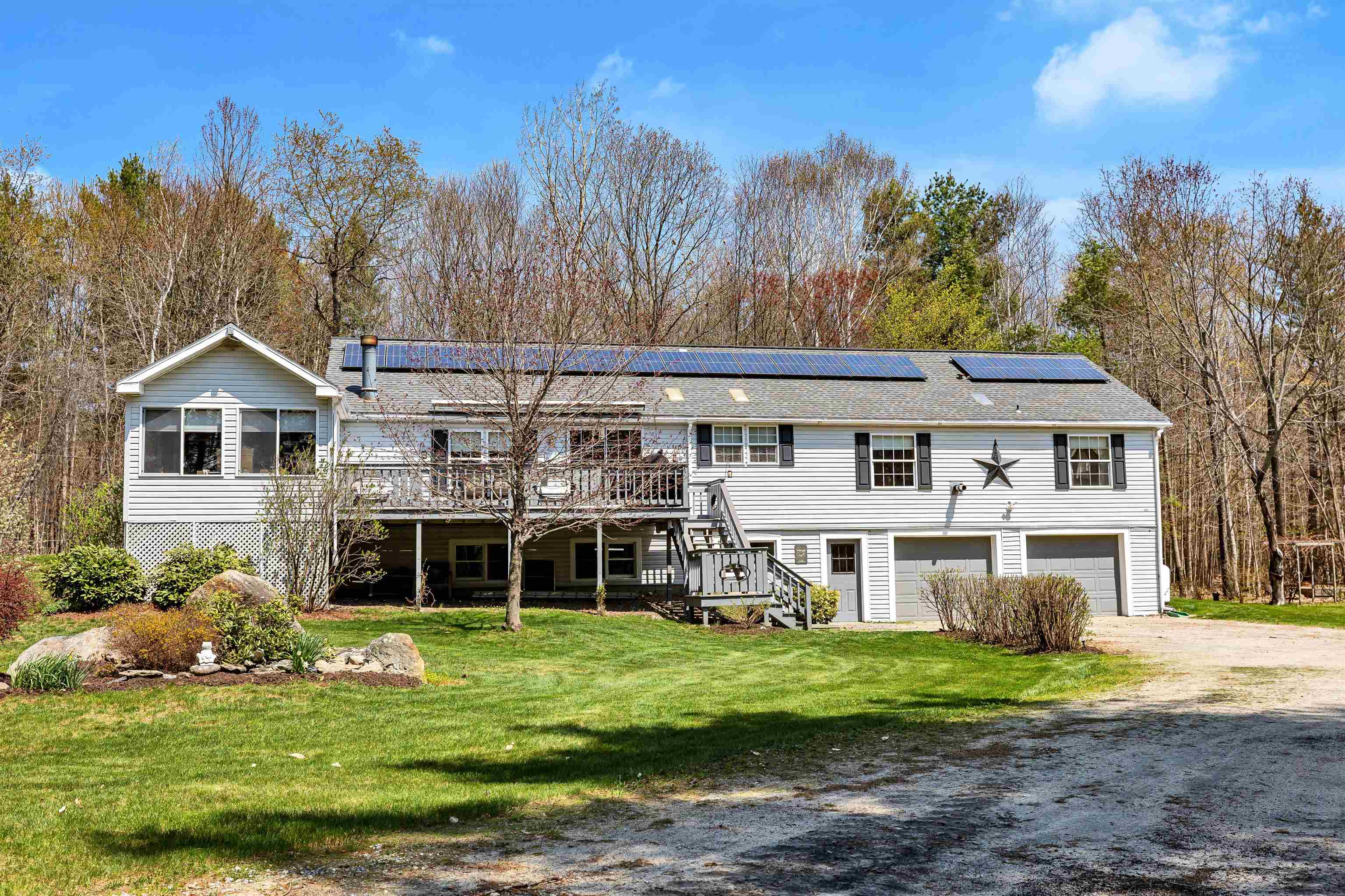 565 Center Pond Road Stoddard, NH 03464 - Photo 1 of 39