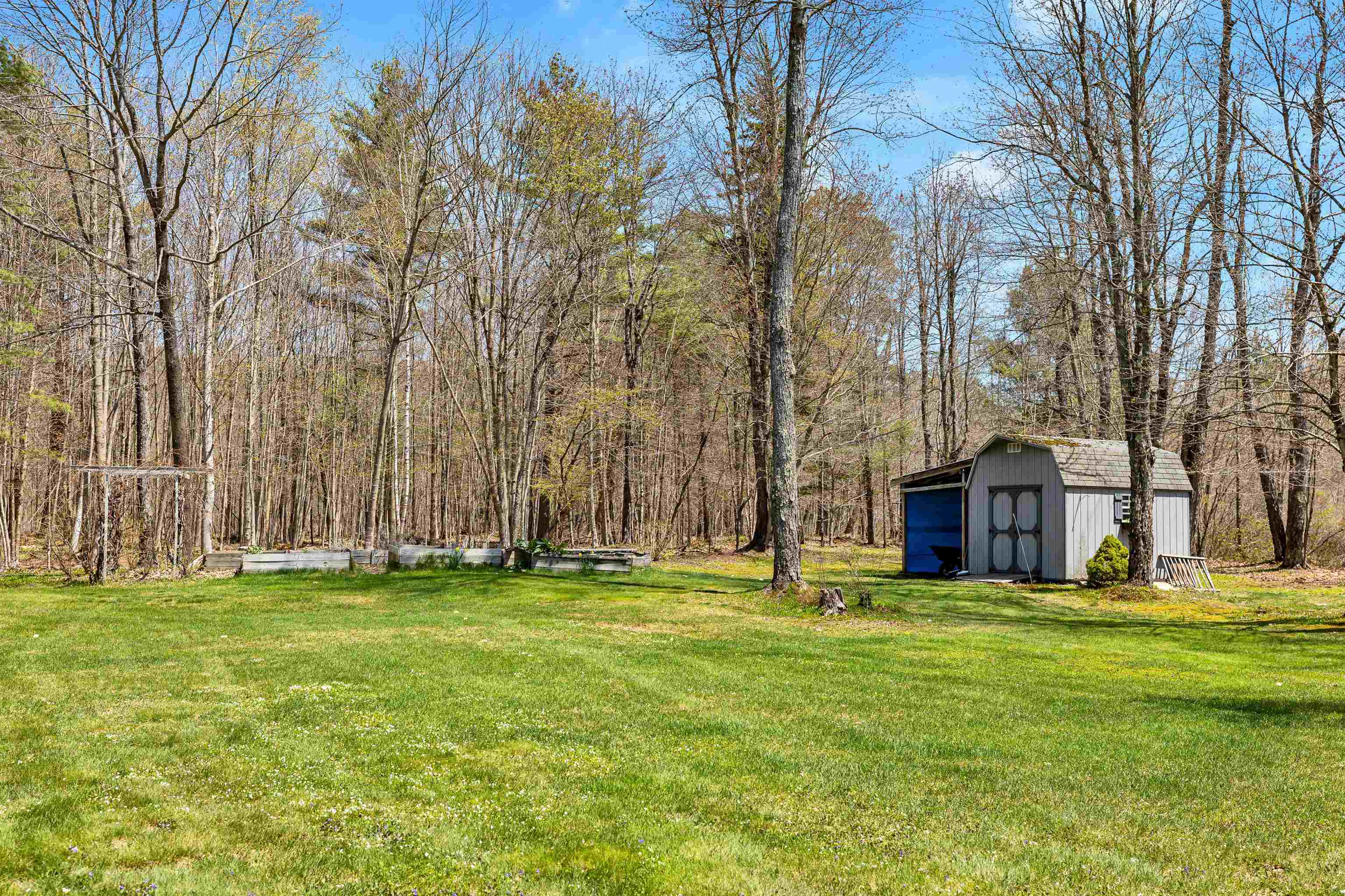 565 Center Pond Road Stoddard, NH 03464 - Photo 37 of 39