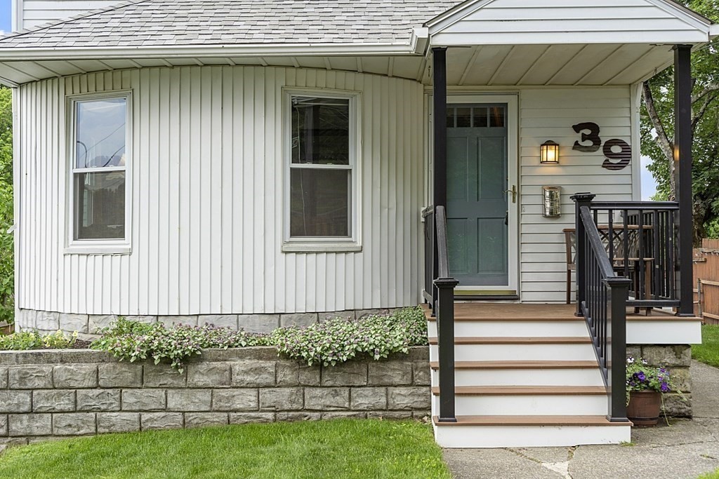39 Forsberg Street Worcester, MA 01607 - Photo 25 of 34 Gallery Image 25