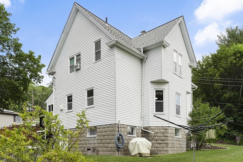 39 Forsberg Street Worcester, MA 01607 - Photo 26 of 34 Gallery Image 26