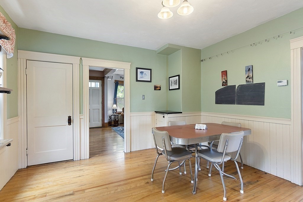 39 Forsberg Street Worcester, MA 01607 - Photo 9 of 34 Gallery Image 9