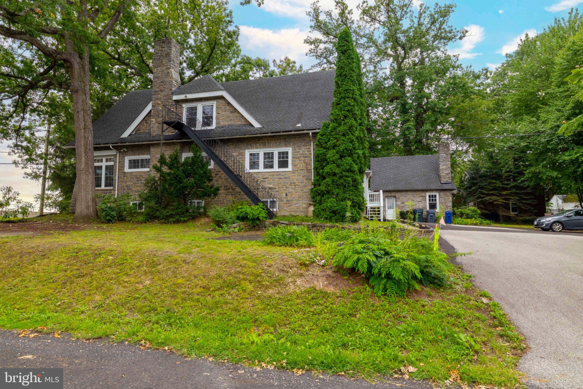 1564 Edge Hill Road Abington, PA 19001 - Photo 38 of 41 Gallery Image 38